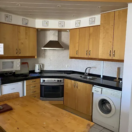Self Catering Lovely Ground Floor 1 Bed 5a1, Cristianos, Tenerife *