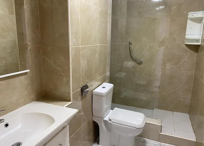 Lovely 1 Bed 5a1, Victoria Court 1, Cristianos, Tenerife *