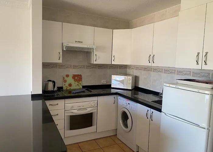 Lovely 1 Bed 5a1, Victoria Court 1, Cristianos, Tenerife