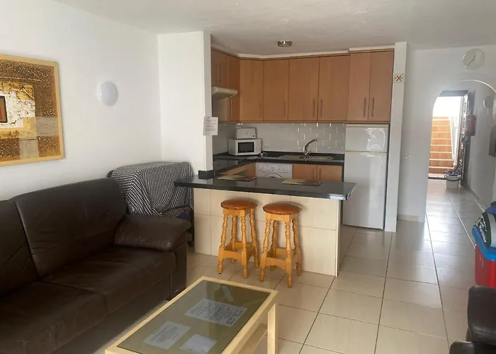 Lovely 1 Bed 5a1, Victoria Court 1, Cristianos, Tenerife Daire *